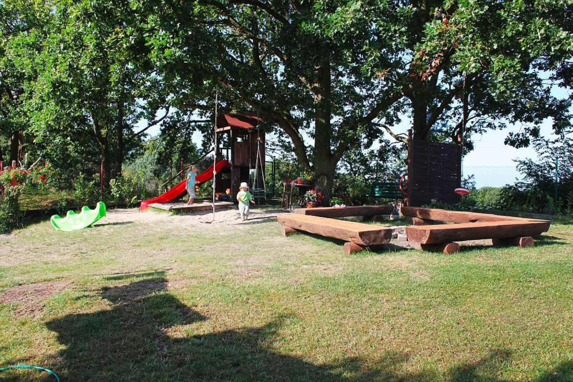 Bungalow In Miedzyzdroje With A Terrace Esterno foto