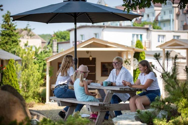 Bungalow In Miedzyzdroje With A Terrace Esterno foto
