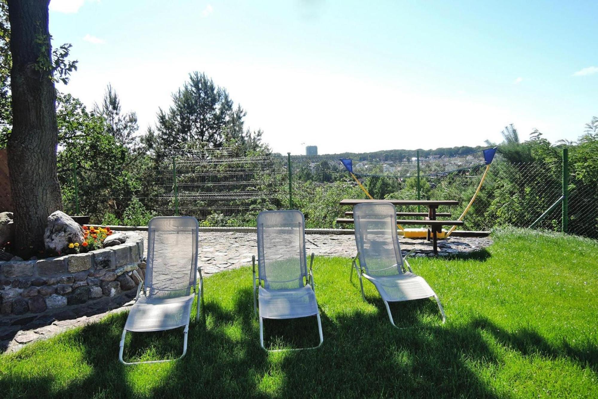 Bungalow In Miedzyzdroje With A Terrace Esterno foto